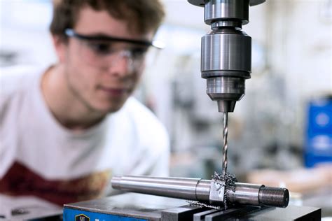 metal fabrication apprentice job description|metal fabrication apprenticeship near me.